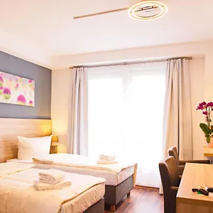 https://intermezzo-women-only.find-berlin-hotels.com